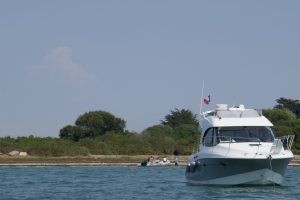 Ankernde Yachten vor der Île Ilur